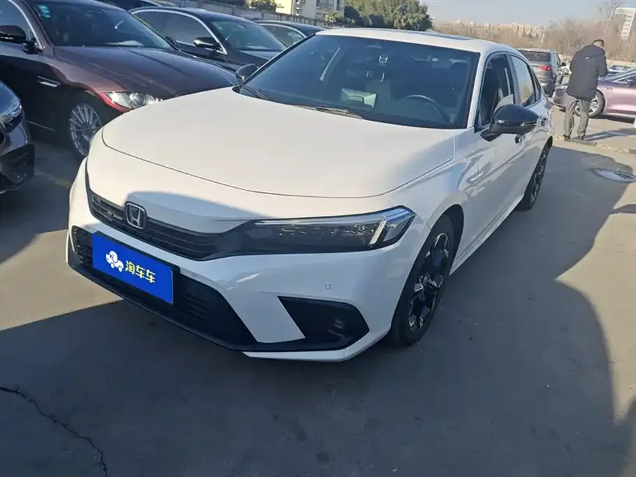 Honda Civic — фото 1