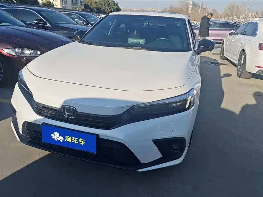 Honda Civic — фото 8