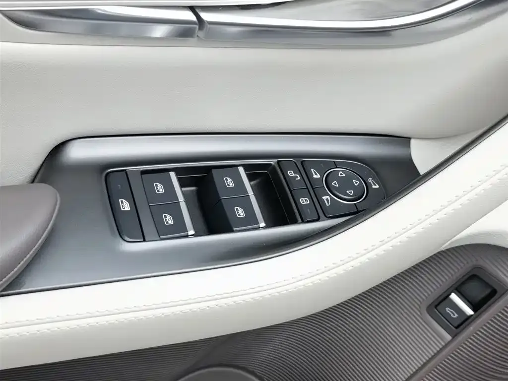 BYD PLUS New Energy 2025 из CN, фото 10