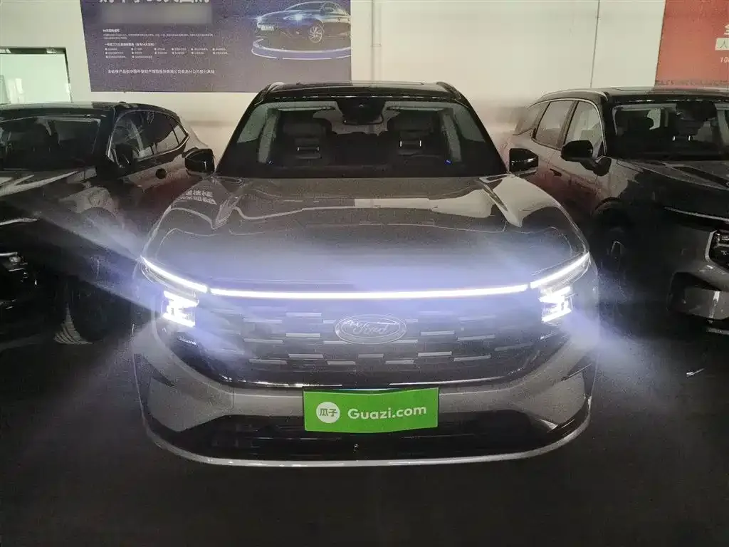 Ford Edge 2024 из CN, фото 5