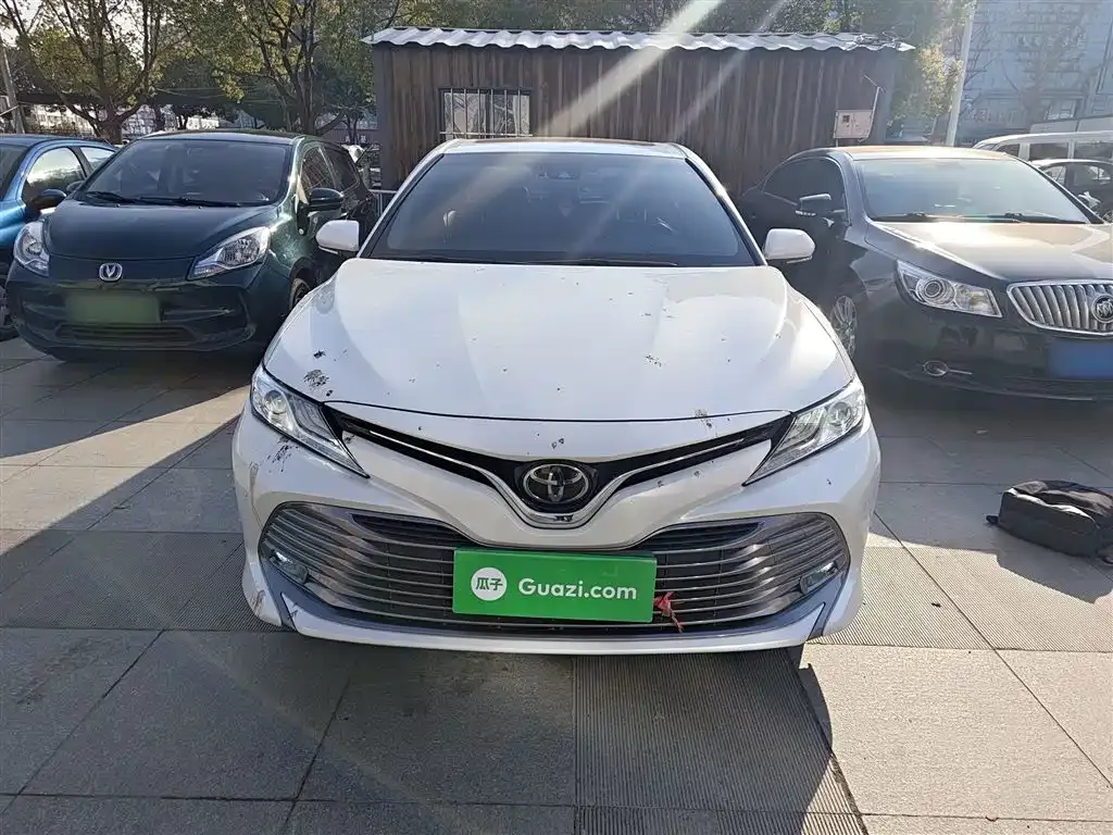 Toyota Camry 2021 из CN, фото 9