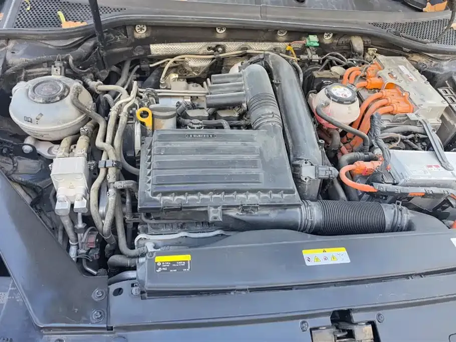 Volkswagen Magotan GTE PHEV 2023 из CN, фото 6