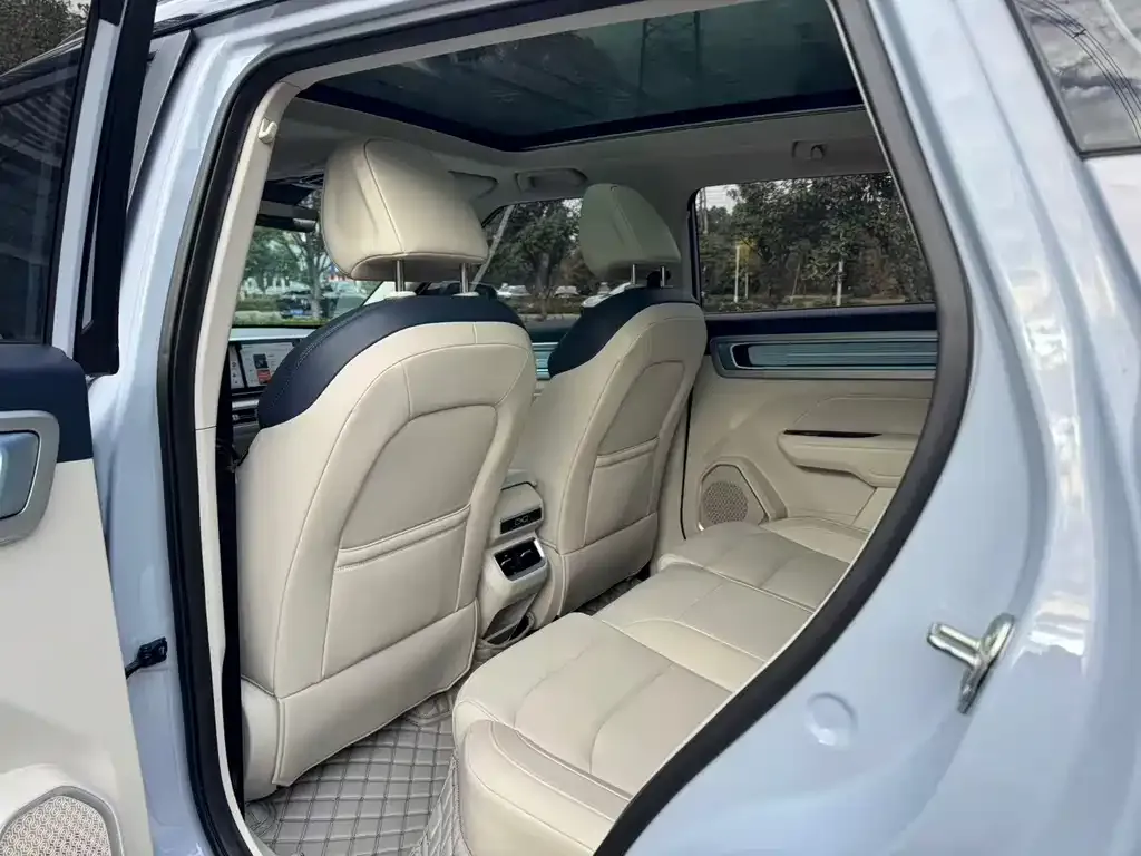 Geely Icon — фото 2