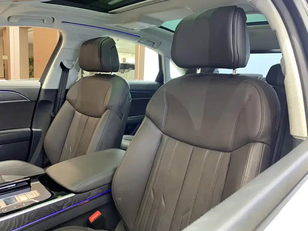Audi A8 2026 из CN, фото 6