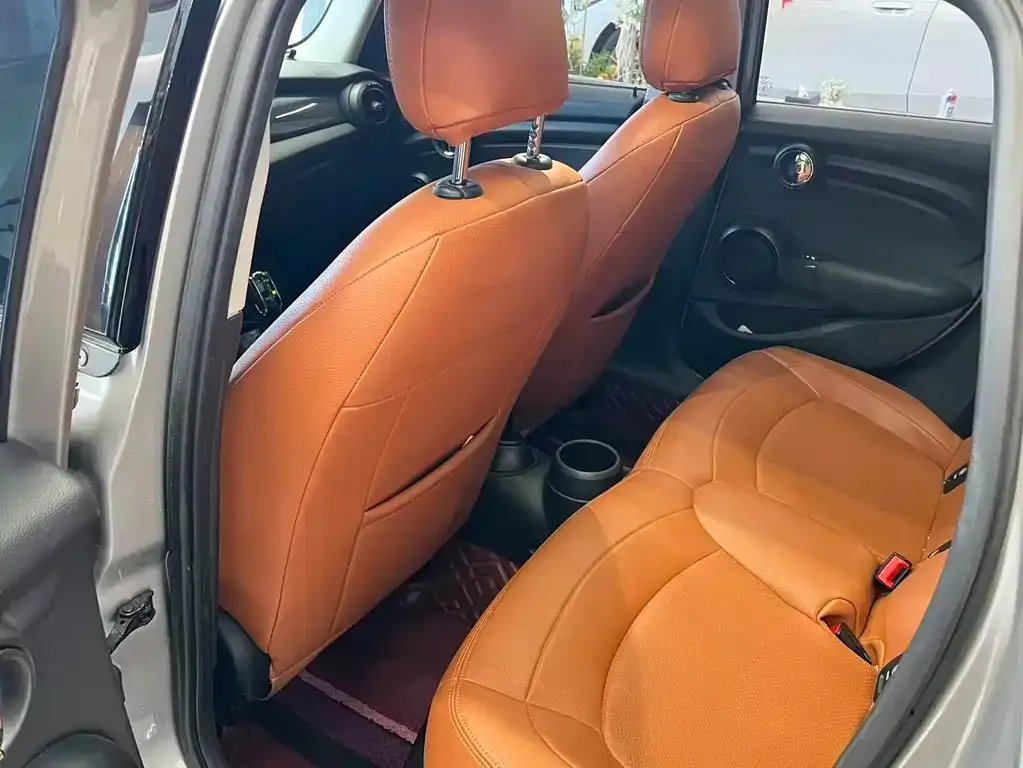 MINI Cooper (3-door) 2023 из CN, фото 5