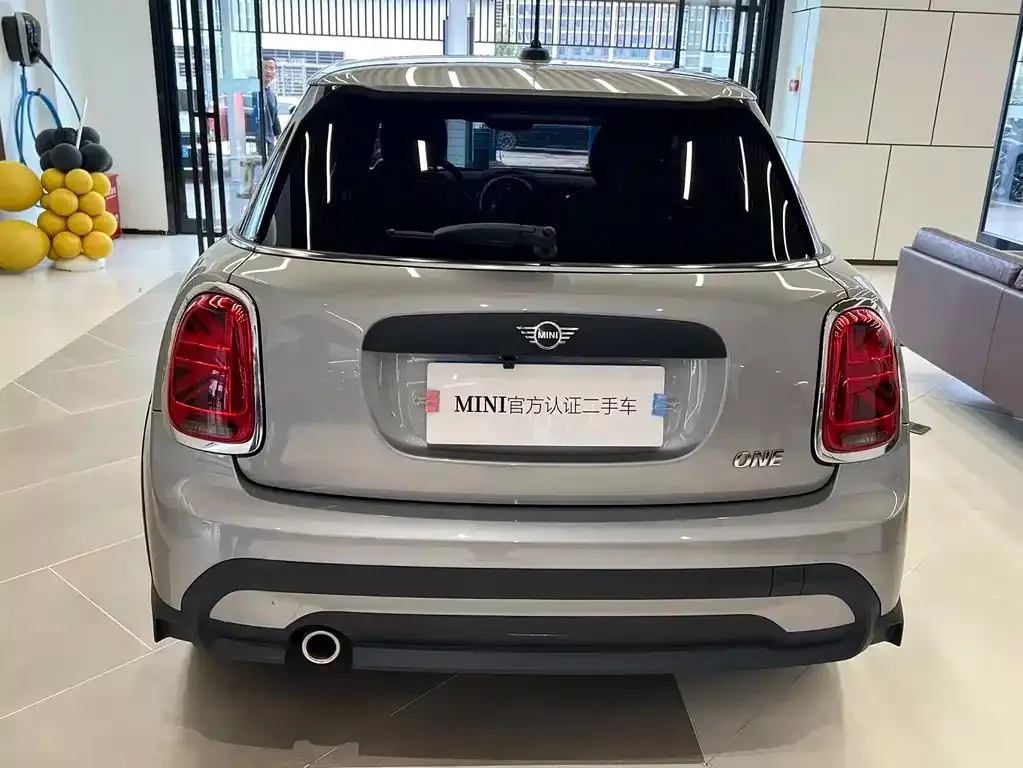 MINI Cooper (3-door) 2023 из CN, фото 6