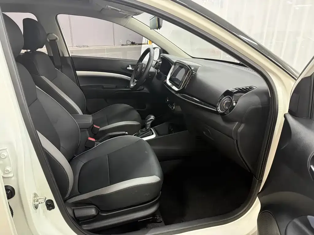 Kia KX1 2021 из CN, фото 4