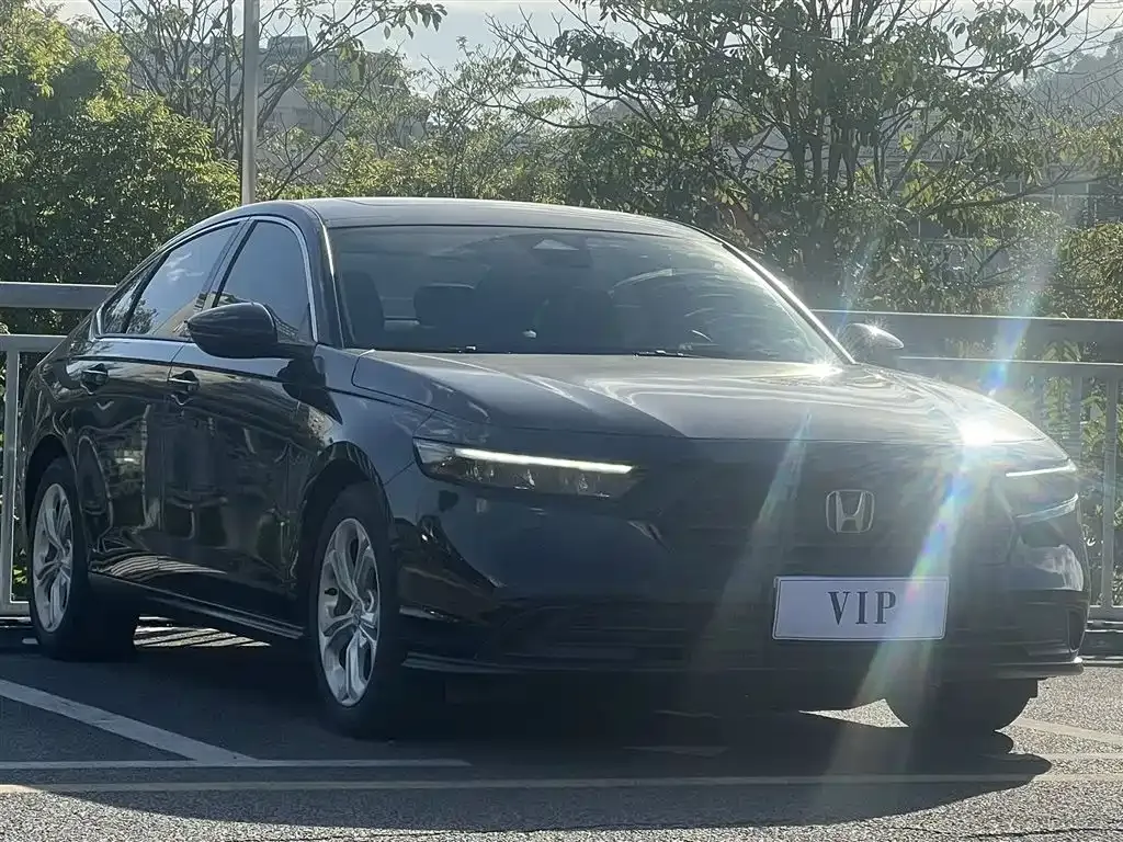 Honda Accord — фото 3
