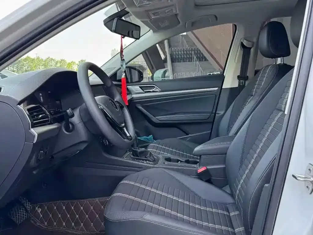 Volkswagen Lavida 2022 из CN, фото 3