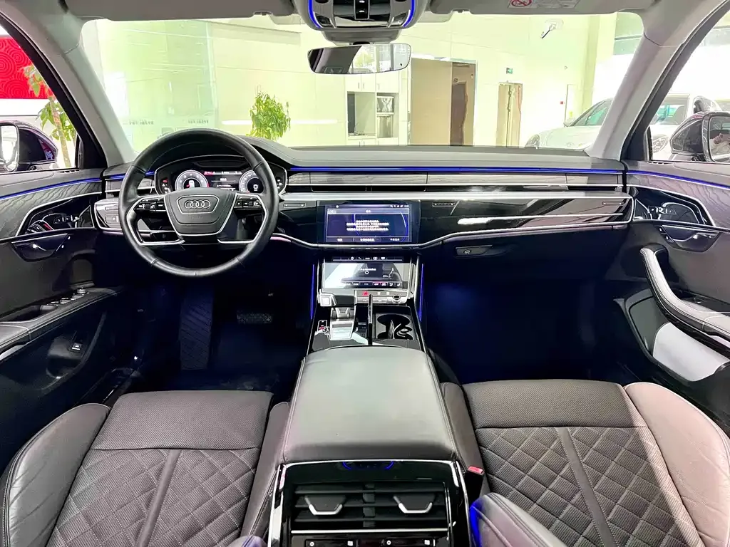 Audi A8 2023 из CN, фото 9