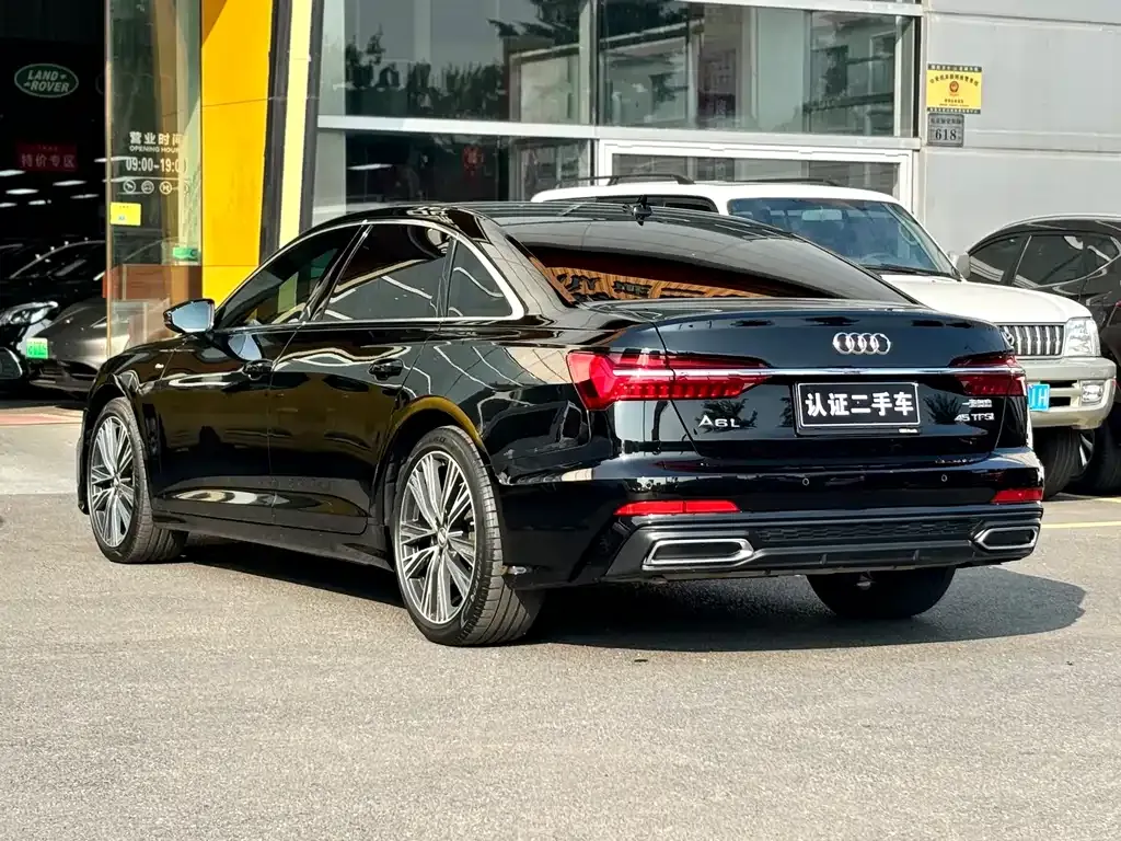 Audi A6L 2022 из CN, фото 9