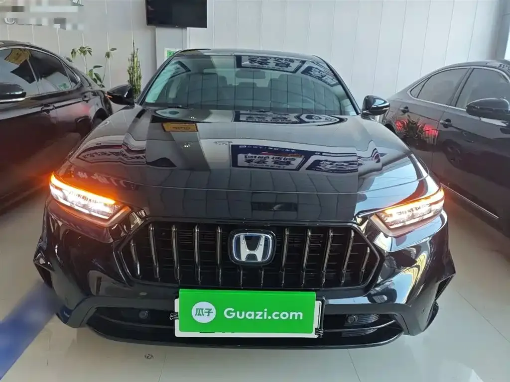 Honda Inspire PHEV 2023 из CN, фото 4
