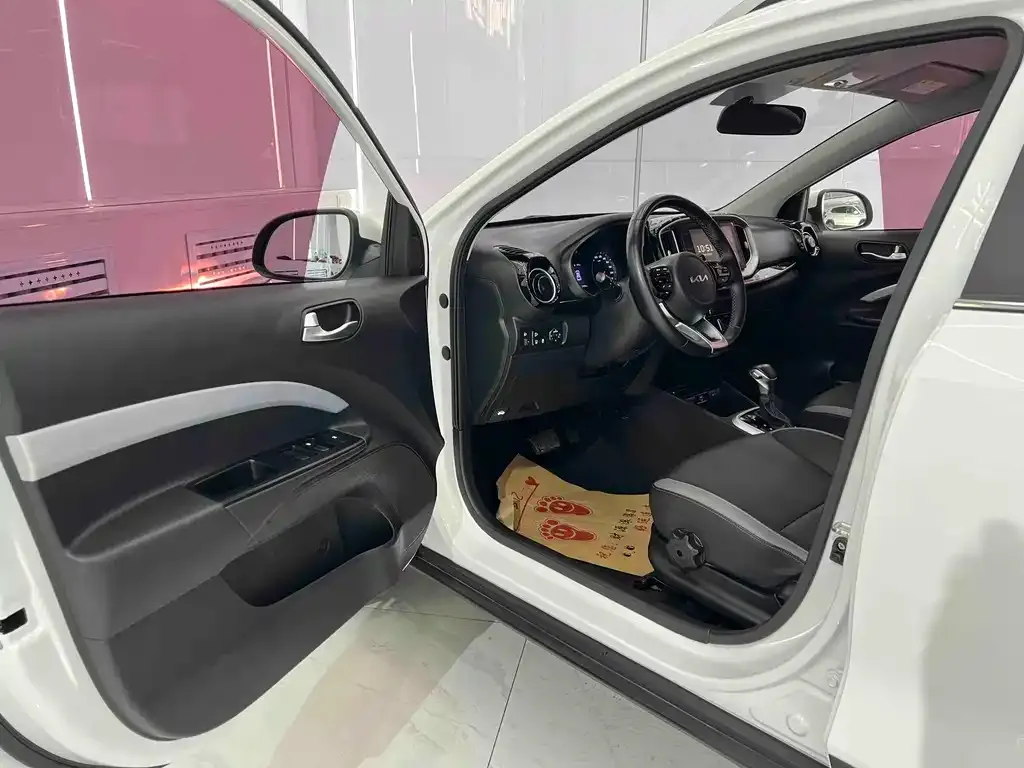 Kia KX1 2022 из CN, фото 7
