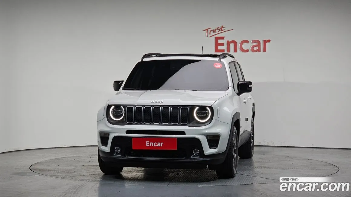 Jeep Renegade 2023 из KR, фото 4