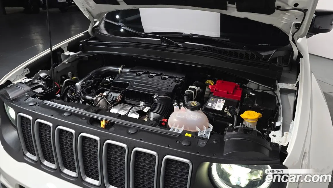 Jeep Renegade 2023 из KR, фото 7