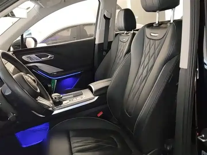 Hongqi HS7 PHEV 2024 из CN, фото 5