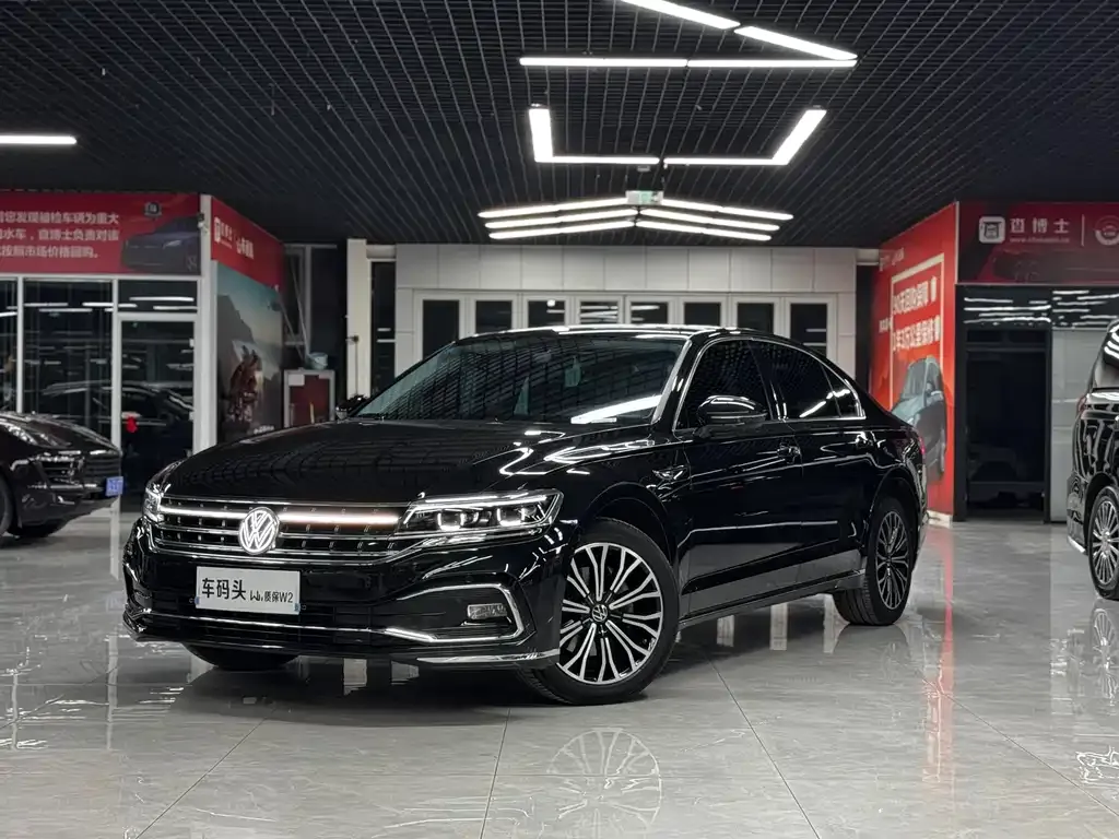Volkswagen Phideon — фото 1