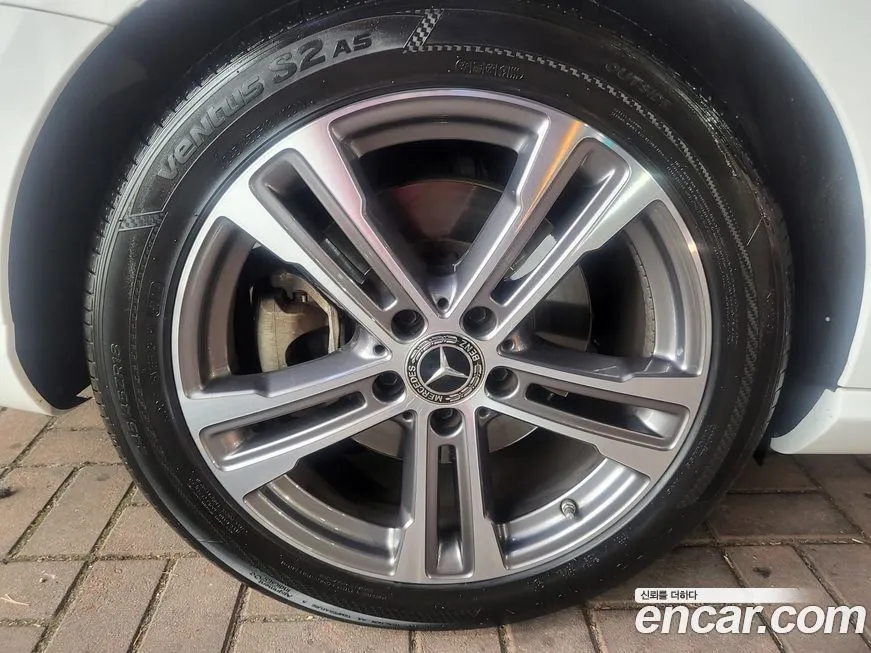 Mercedes-Benz E-Class 2021 из KR, фото 9