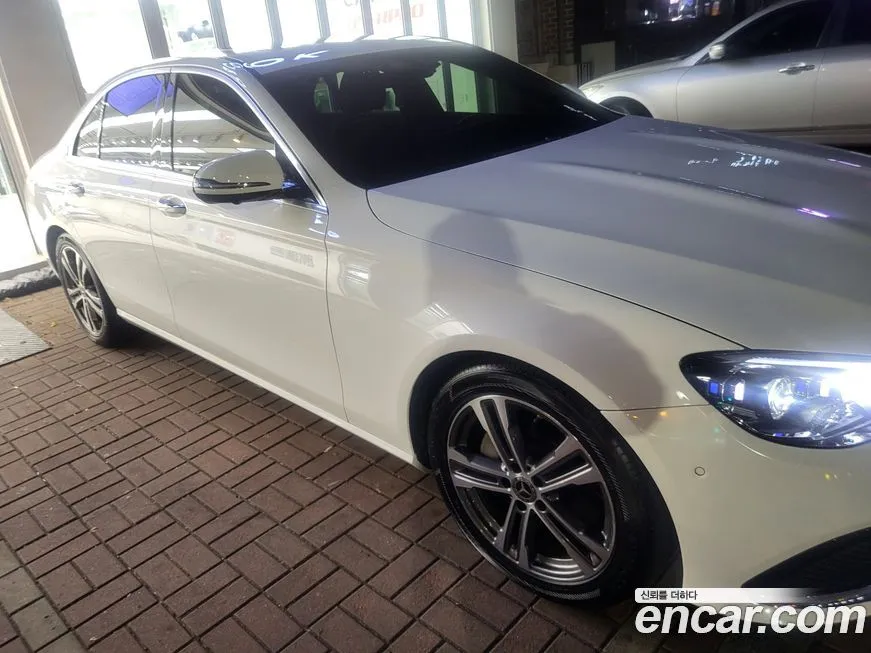 Mercedes-Benz E-Class 2021 из KR, фото 4
