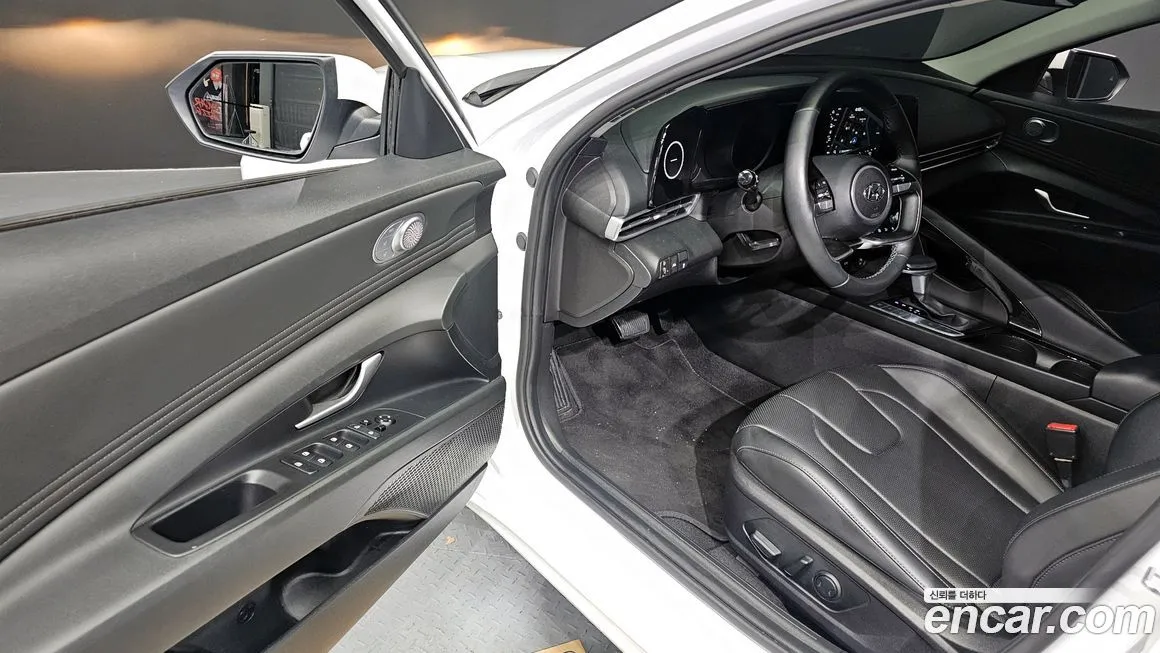 Hyundai AVANTE — фото 9
