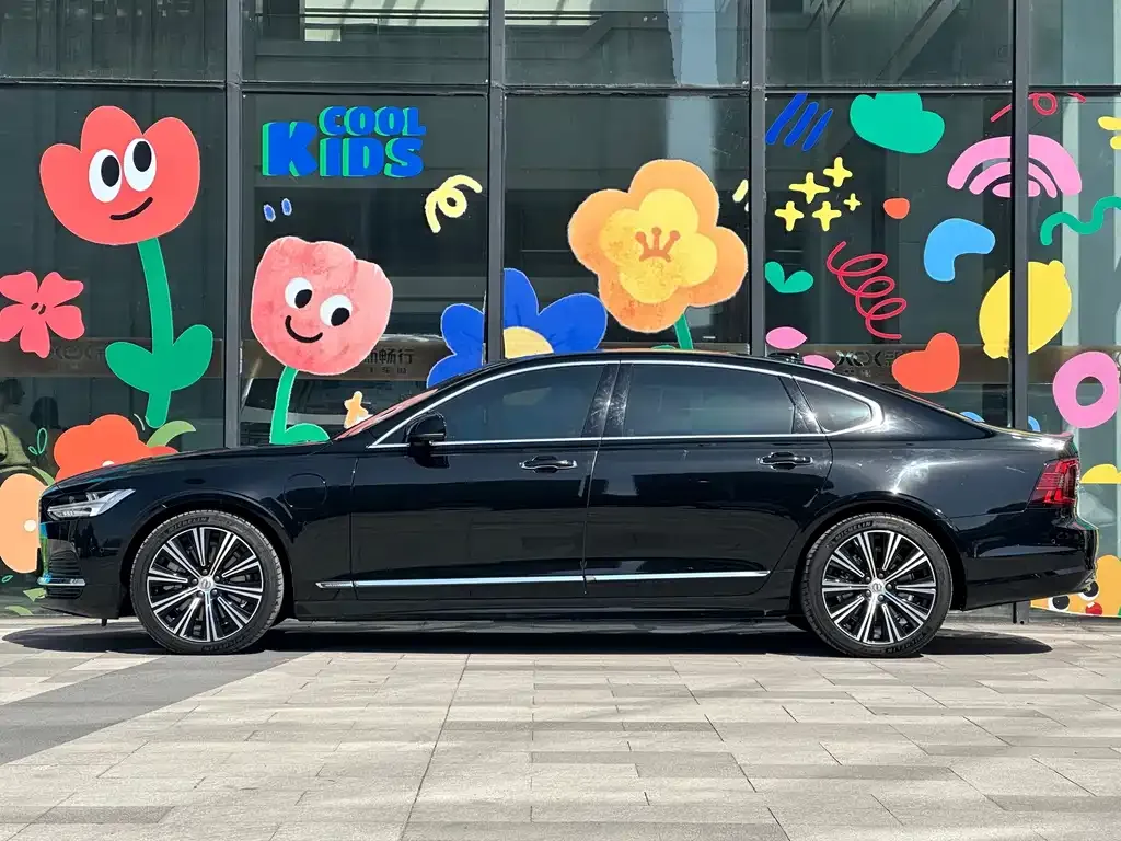 Volvo S90 PHEV 2021 из CN, фото 8