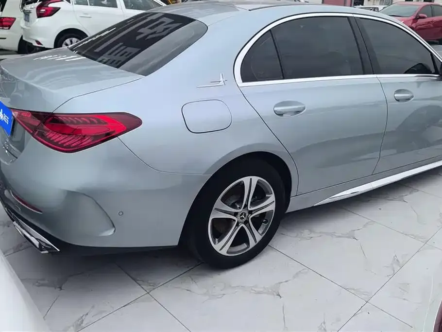 [object Object] C-Class 2022 из CN, фото 3