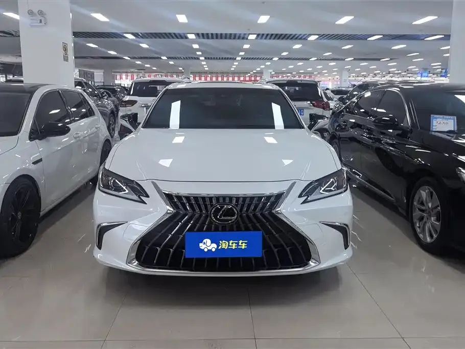 Lexus ES 2024 из CN, фото 9