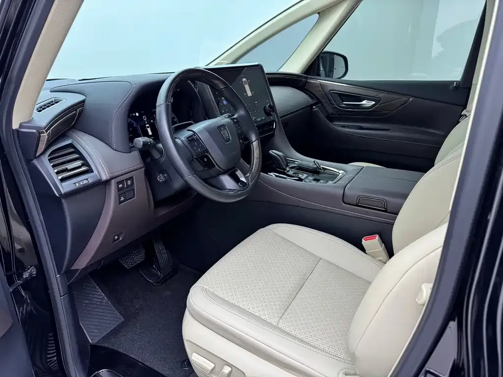 Toyota Vellfire 2024 из CN, фото 10