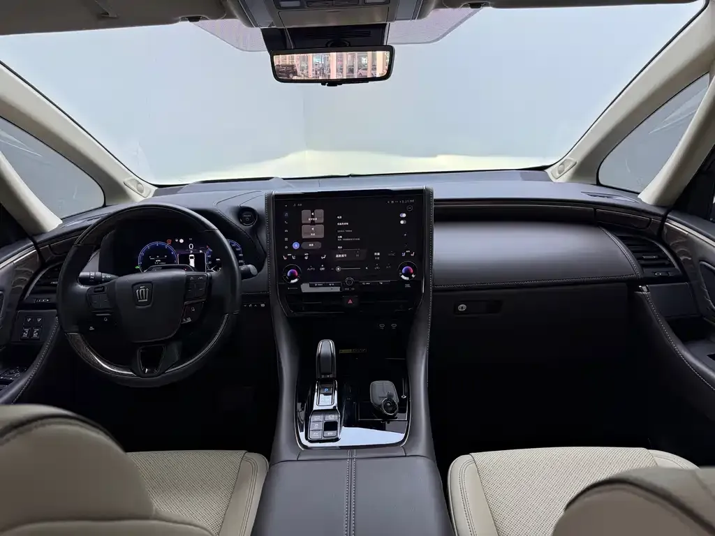 Toyota Vellfire 2024 из CN, фото 4