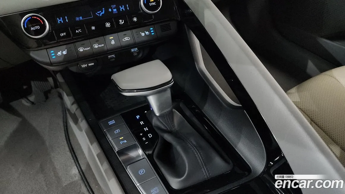 Hyundai AVANTE — фото 9