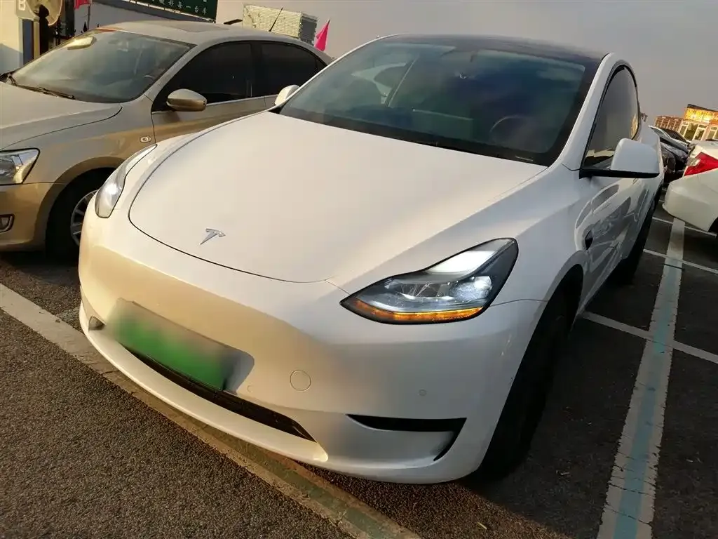Tesla Model Y 2022 из CN, фото 10