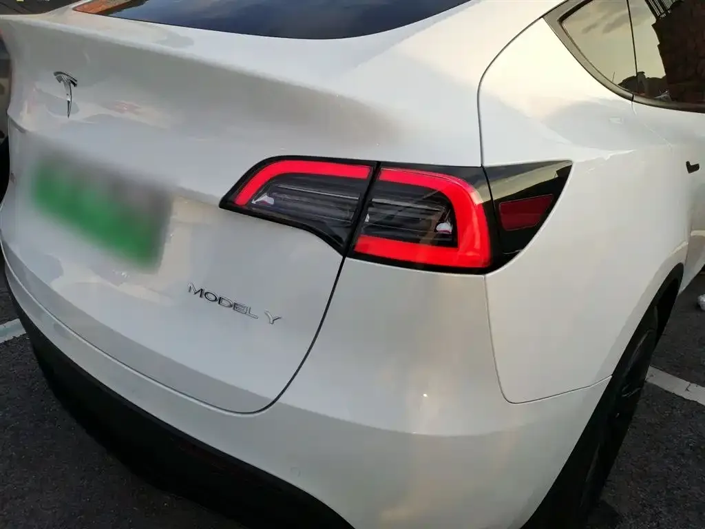 Tesla Model Y 2022 из CN, фото 3