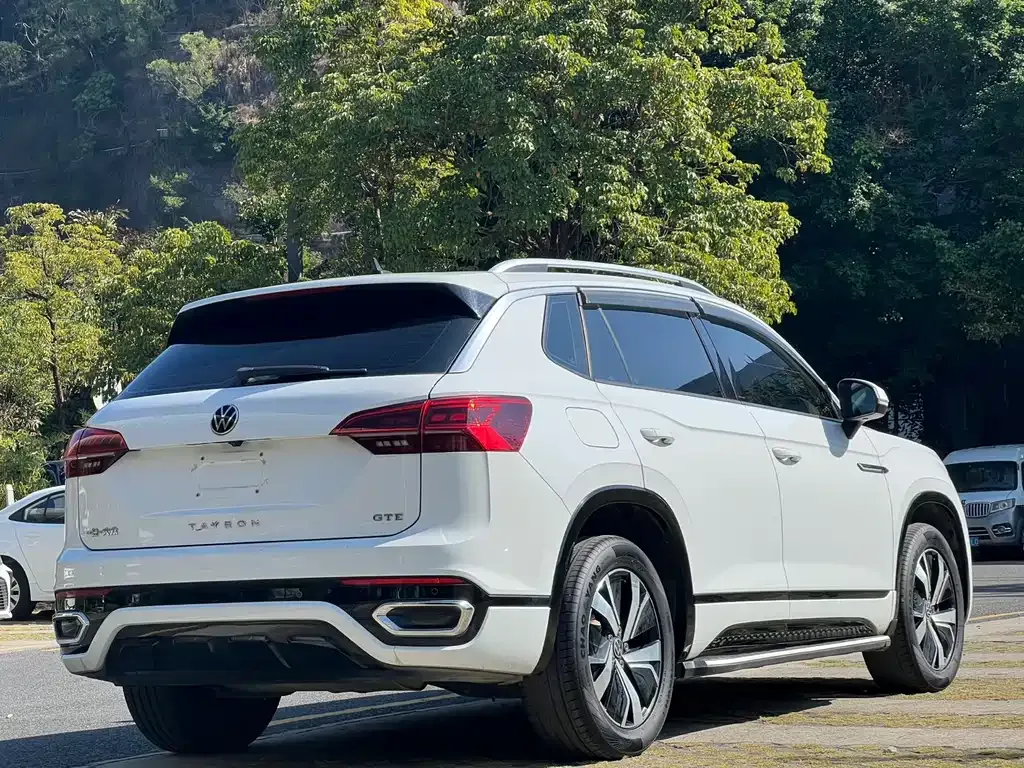 Volkswagen GTE PHEV 2021 из CN, фото 6