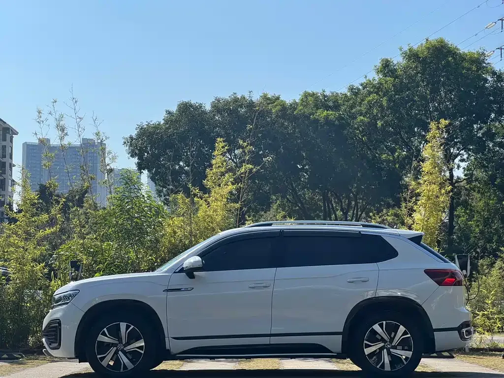 Volkswagen GTE PHEV 2021 из CN, фото 7