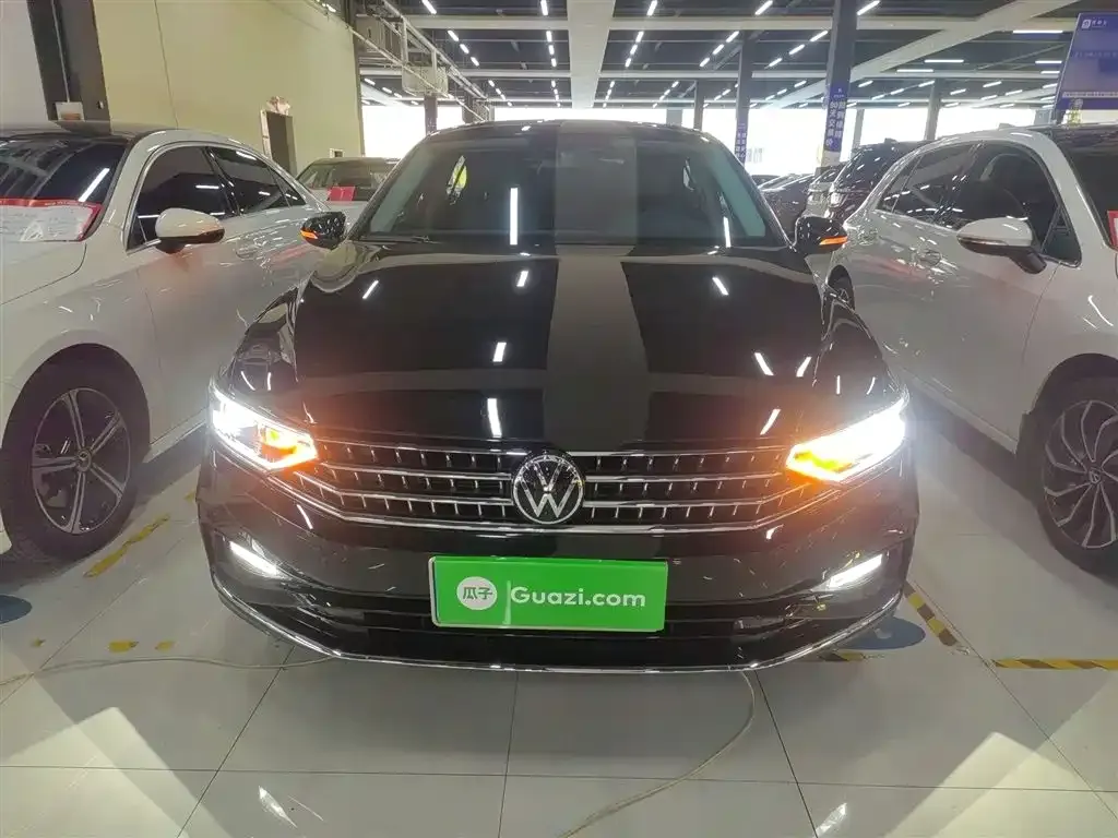 Volkswagen Magotan 2023 из CN, фото 5