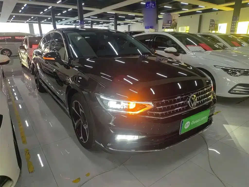 Volkswagen Magotan 2023 из CN, фото 6