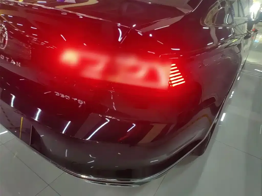 Volkswagen Magotan 2023 из CN, фото 3