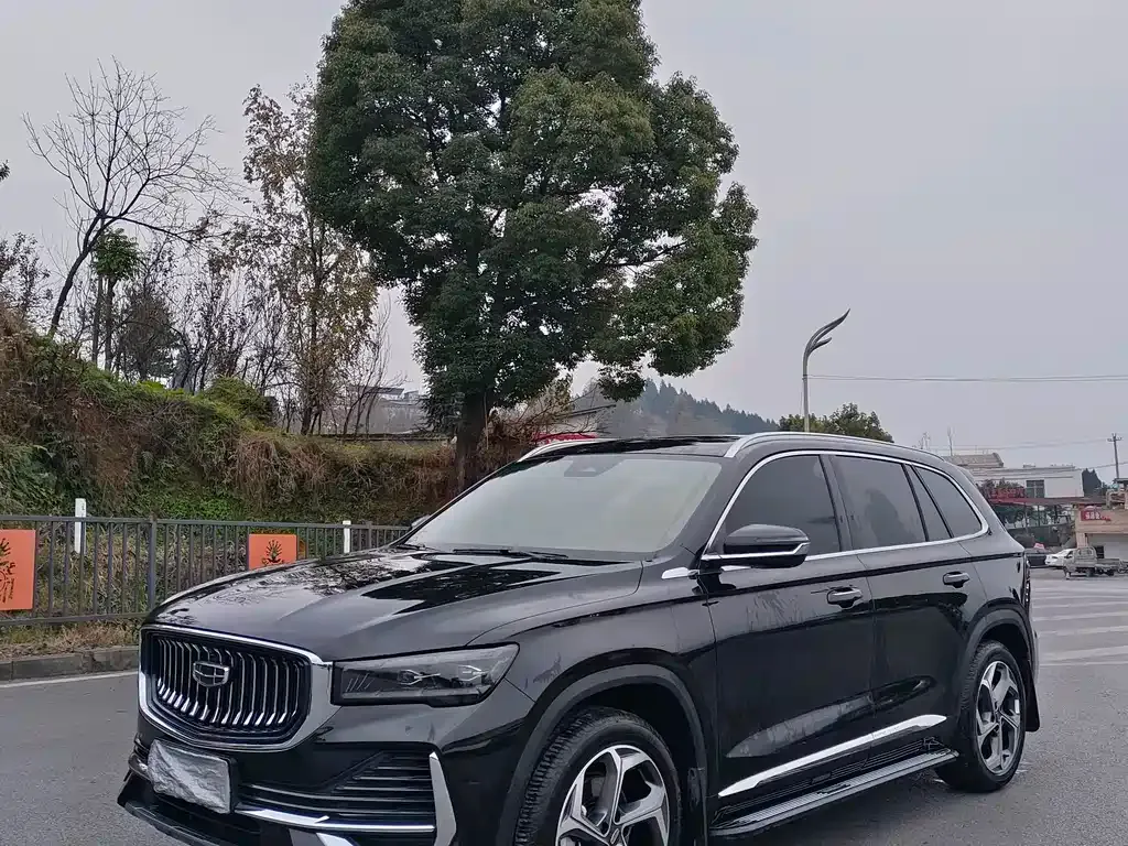Geely Xingyue L — фото 1