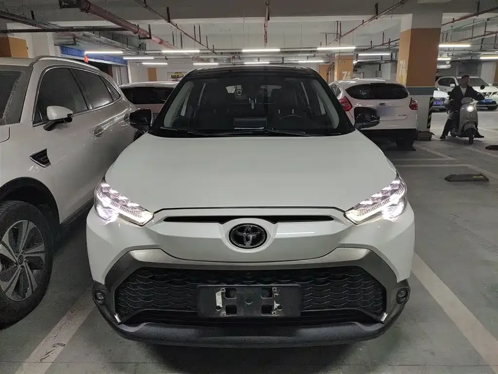 Toyota Frontlander 2022 из CN, фото 3