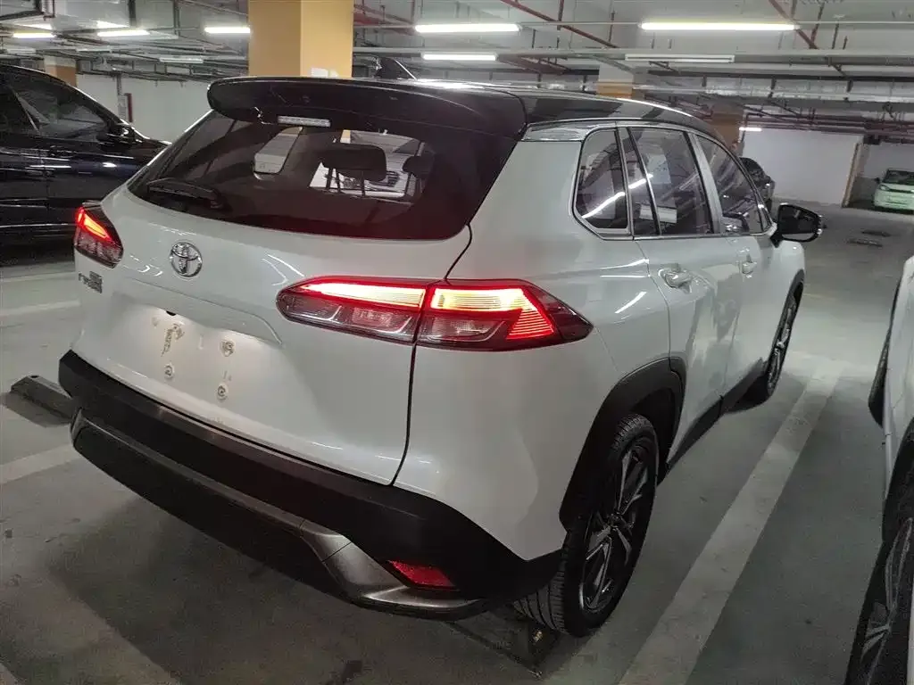 Toyota Frontlander 2022 из CN, фото 6