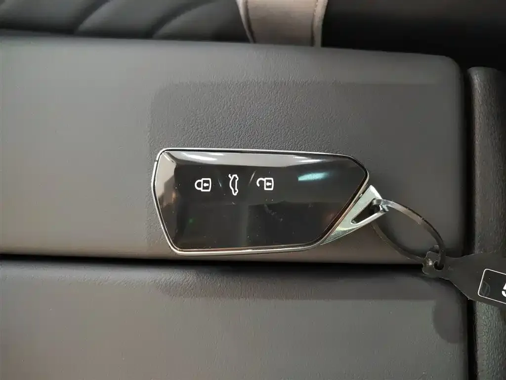 Volkswagen ID.7 VIZZION 2024 из CN, фото 9