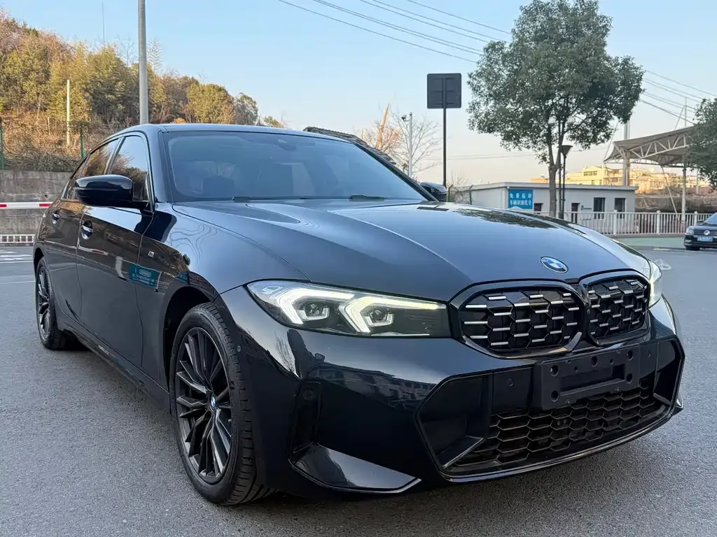 BMW 3 Series 2023 из CN, фото 10