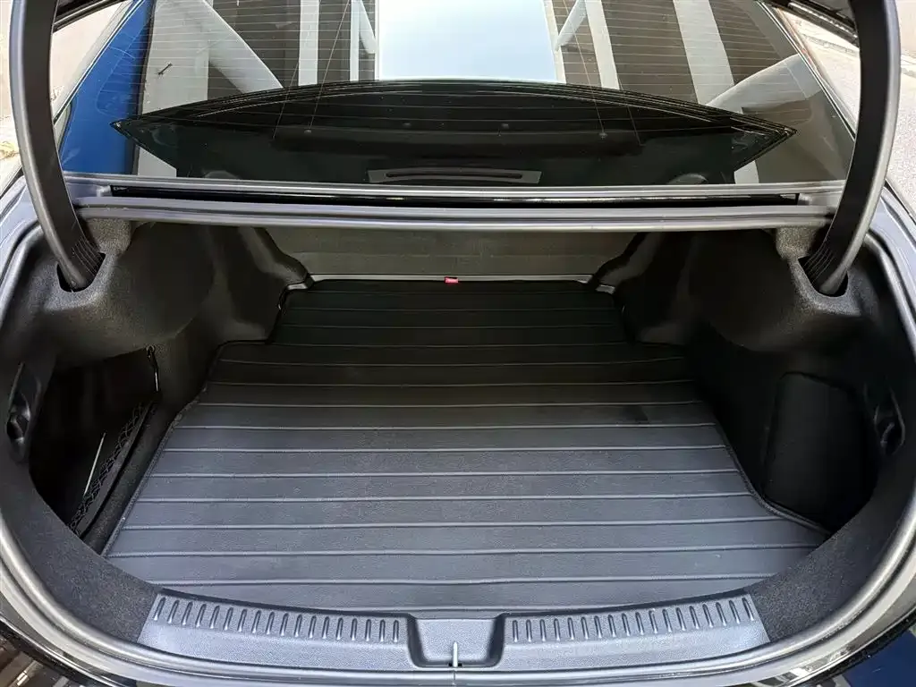 Mercedes-Benz E-Class 2024 из CN, фото 7