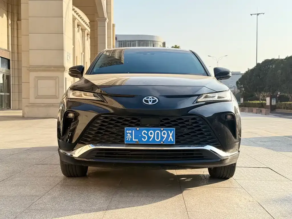 Toyota Venza 2022 из CN, фото 2
