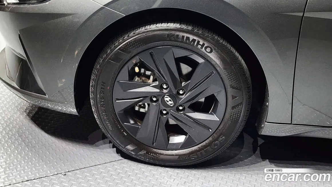 Hyundai AVANTE — фото 7