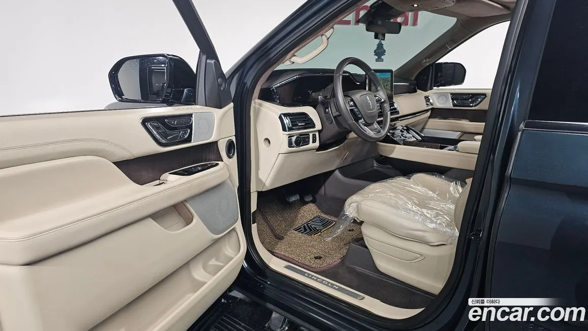 Lincoln Navigator 2021 из KR, фото 10