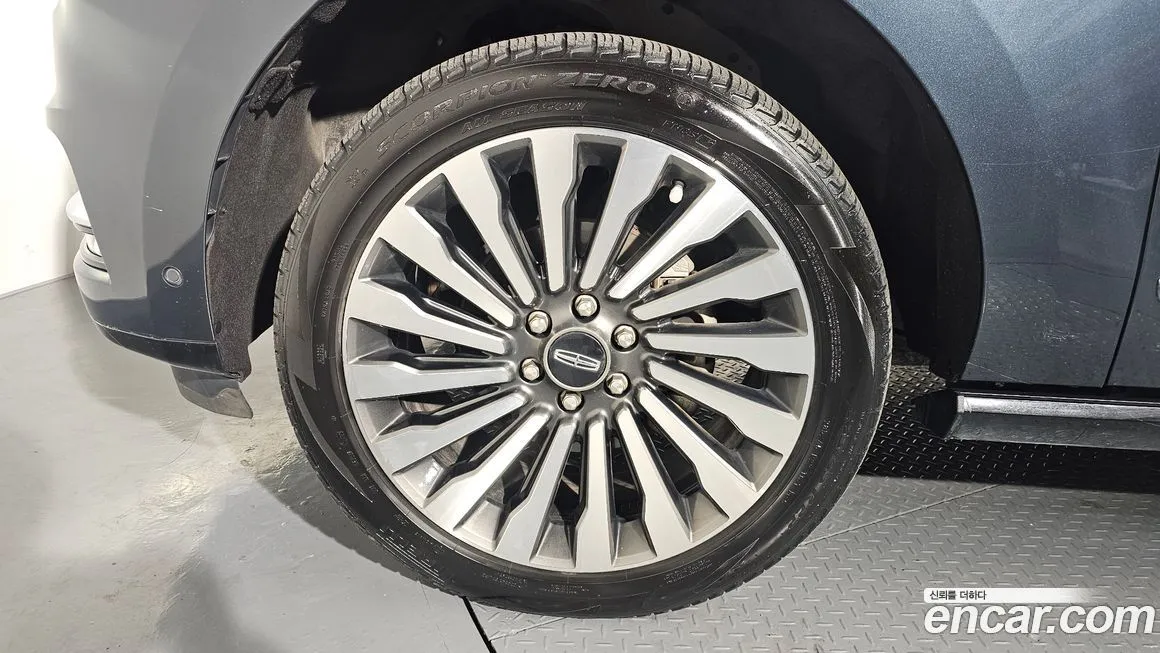 Lincoln Navigator 2021 из KR, фото 6
