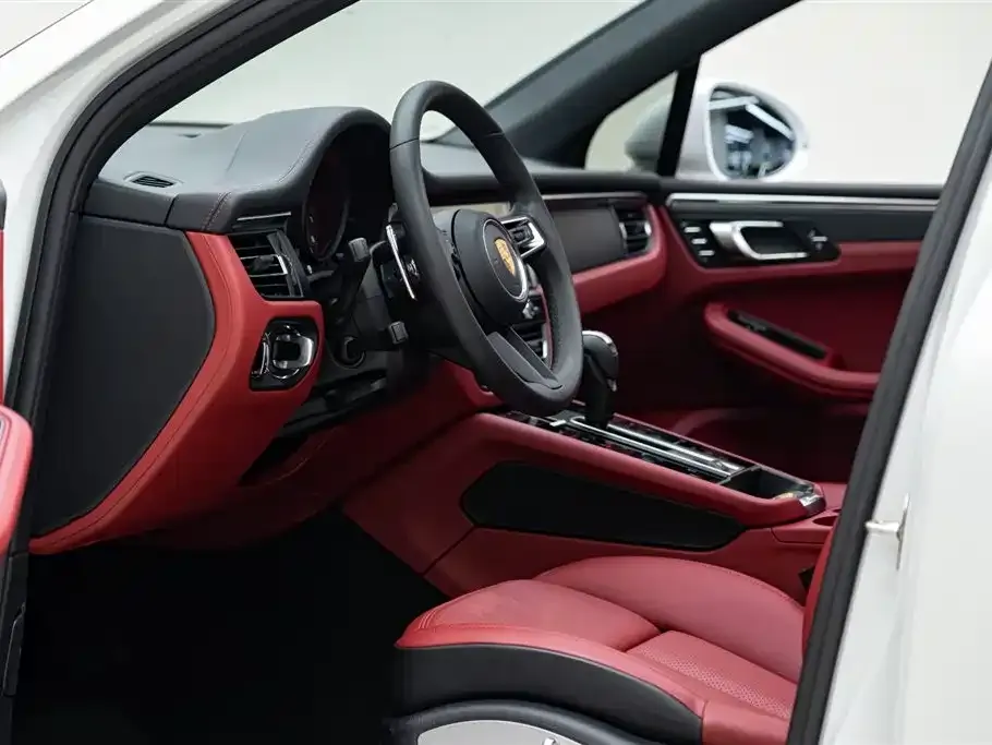 Porsche Macan 2023 из CN, фото 4