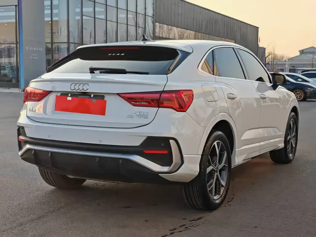 Audi Q3 Sportback 2021 из CN, фото 4