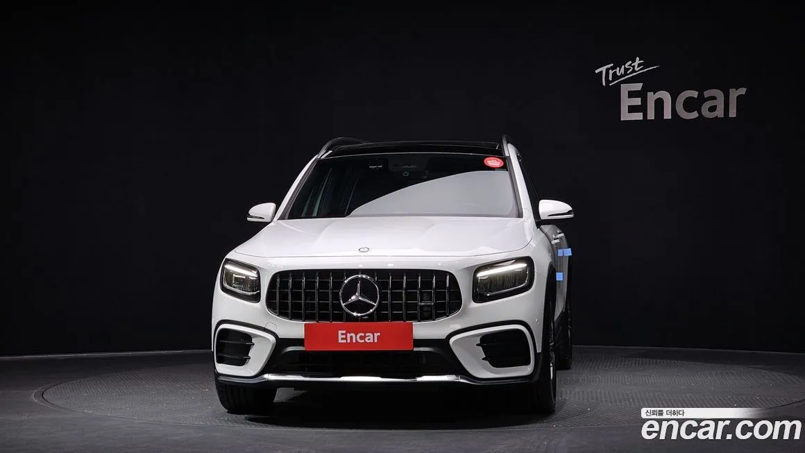 Mercedes-Benz GLB-Class — фото 8